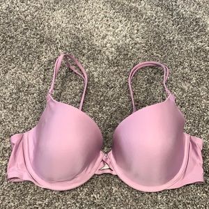 VICTORIA’S SECRET DEMI BRA // Size 36C